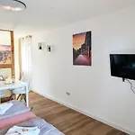 Urlaubsmagie - Sonnenfels -mitten In Der Mit Terrasse דירה *